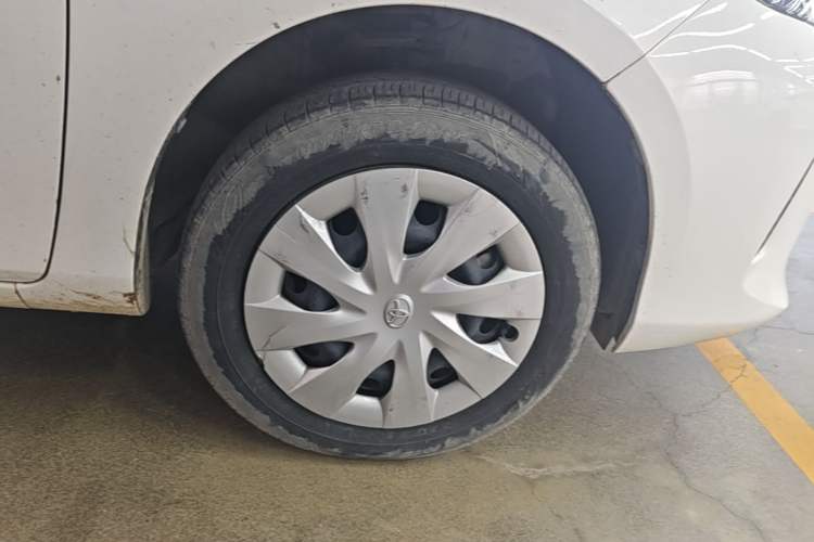 Used Toyota Vios 2019 1.5L Manual Trend Edition Right Front Wheel Hub