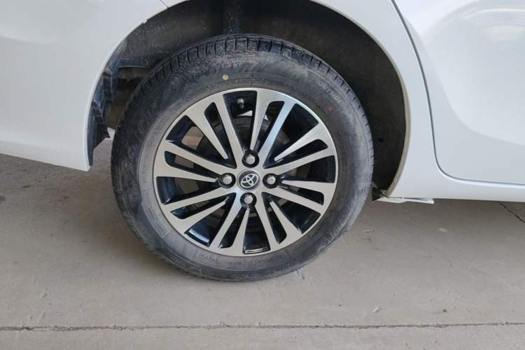 Used Toyota Vios 2019 1.5L CVT Innovation Edition Right Rear Wheel Hub