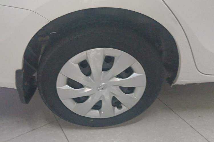 Used Toyota Vios 2019 1.5L CVT Innovation Edition Right Rear Wheel Hub