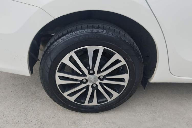 Used Toyota Vios 2019 1.5L CVT Innovation Edition Right Rear Wheel Hub