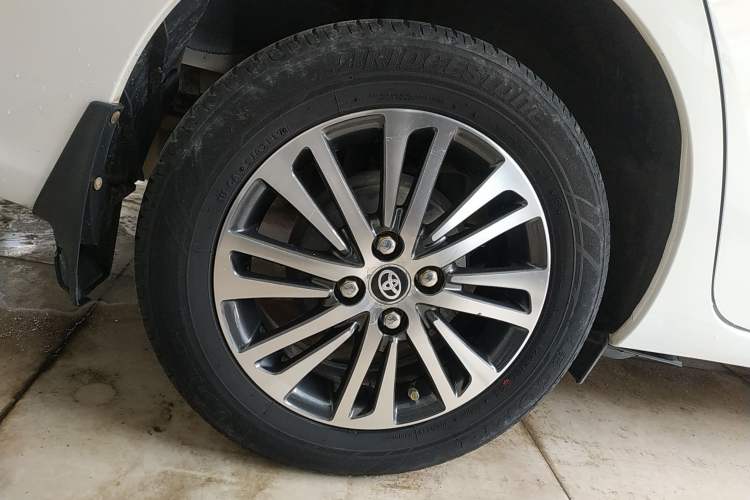 Used Toyota Vios 2019 1.5L CVT Innovation Edition Right Rear Wheel Hub