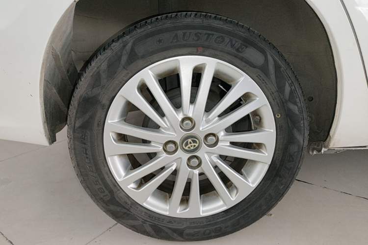 Used Toyota Vios 2019 1.5L CVT Innovation Edition Right Rear Wheel Hub