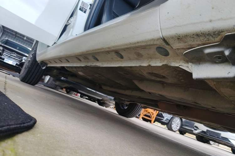 Used Toyota Vios 2019 1.5L CVT Innovation Edition Right Side Sill