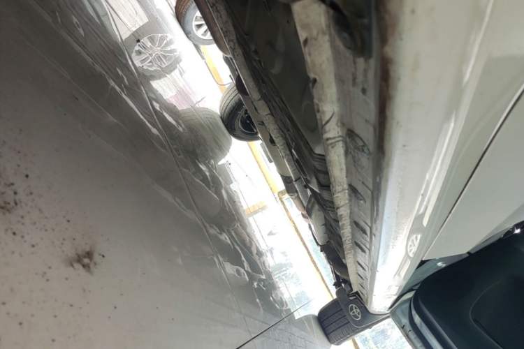 Used Toyota Vios 2019 1.5L Manual Trend Edition Right Side Sill