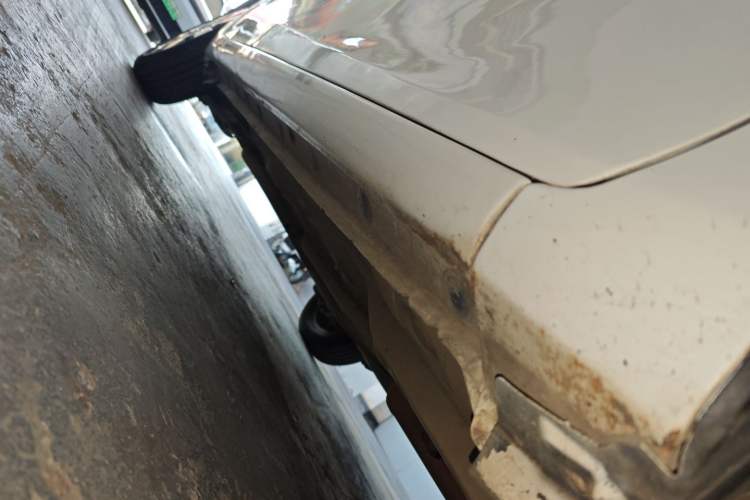 Used Toyota Vios 2019 1.5L CVT Innovation Edition Right Side Sill