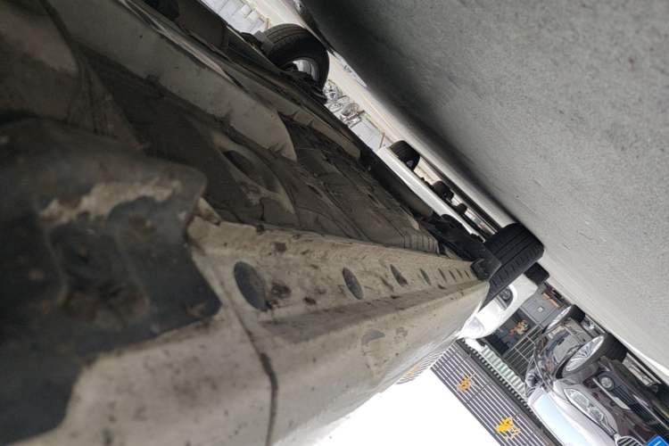 Used Toyota Vios 2019 1.5L CVT Smart Drive Edition Right Side Sill