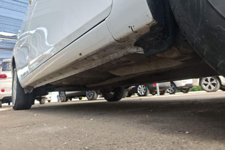 Used Toyota Vios 2019 1.5L CVT Innovation Edition Right Side Sill