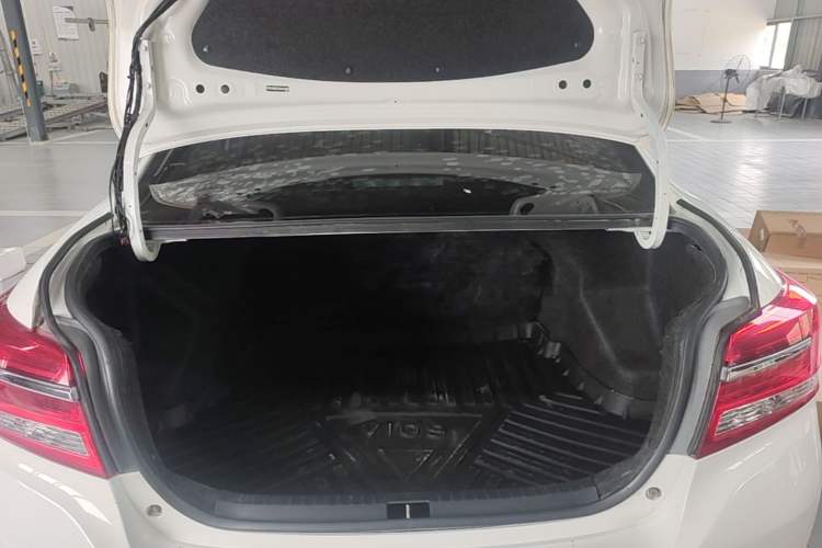 Used Toyota Vios 2019 1.5L CVT Comfort Edition Trunk