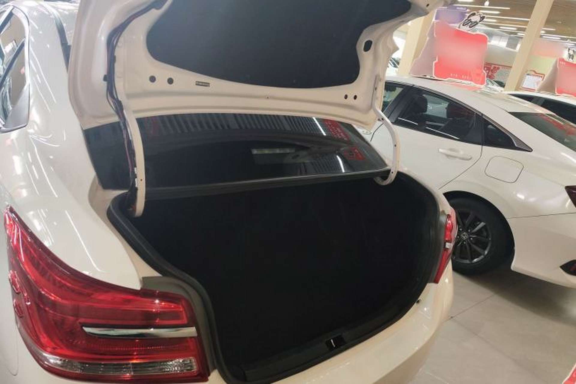 Used Toyota Vios 2019 1.5L CVT Innovation Edition Trunk