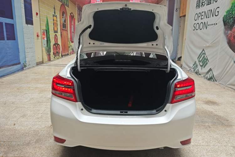 Used Toyota Vios 2019 1.5L CVT Innovation Edition Trunk