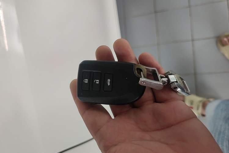 Used Toyota Vios 2019 1.5L CVT Comfort Edition Vehicle Key