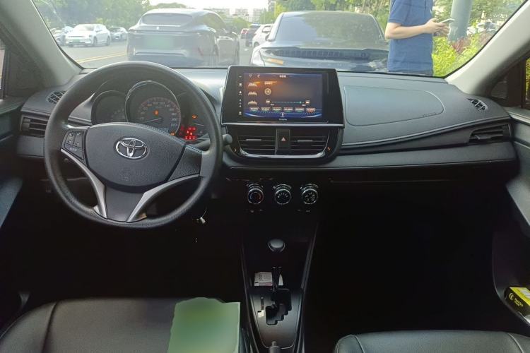 Used Toyota Vios 2021 1.5L CVT Smart Drive Edition Center Console