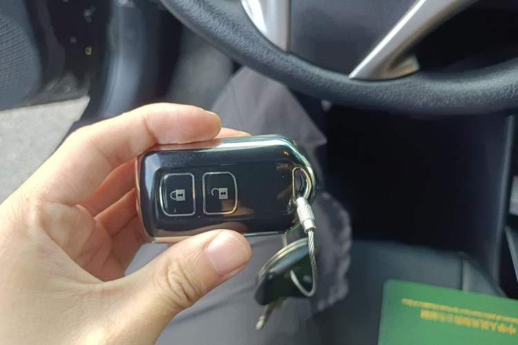 Used Toyota Vios 2021 1.5L CVT Smart Drive Edition Vehicle Key