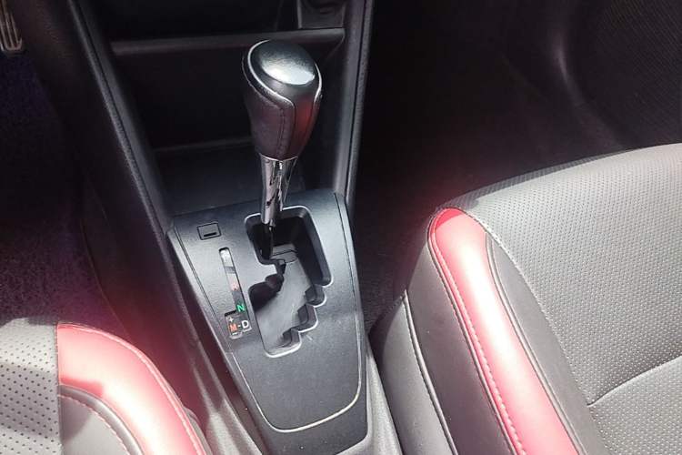 Used Toyota Vios 2021 1.5L CVT Innovation Edition Gear Lever
