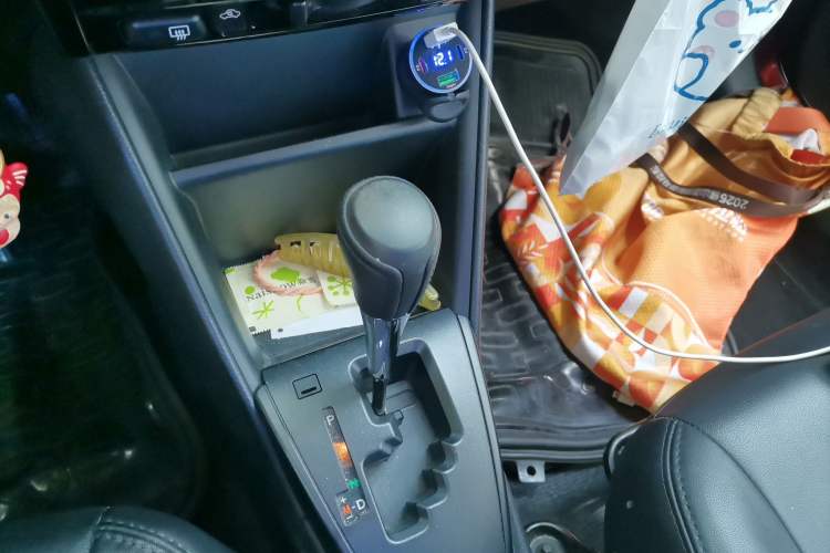 Used Toyota Vios 2021 1.5L CVT Innovation Edition Gear Lever