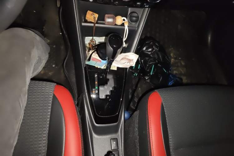 Used Toyota Vios 2021 1.5L CVT Smart Drive Edition Gear Lever