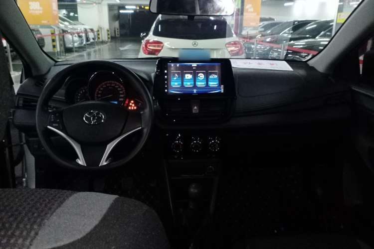 Used Toyota Vios 2021 1.5L Manual Trend Edition Center Console