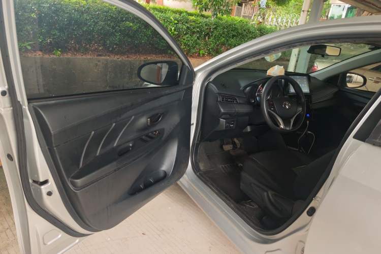 Used Toyota Vios 2021 1.5L CVT Innovation Edition Driver Seat