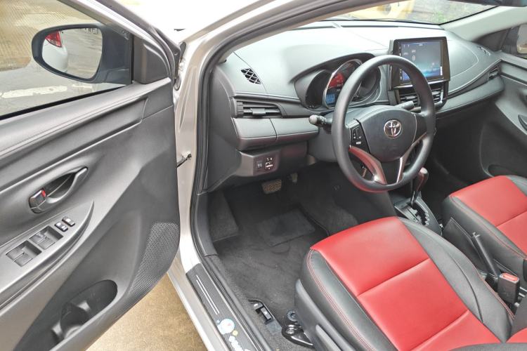 Used Toyota Vios 2021 1.5L CVT Innovation Edition Driver Seat
