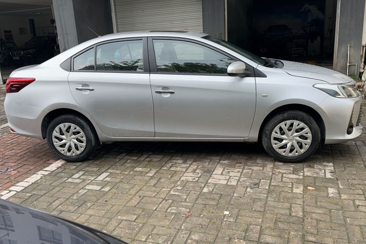 Used Toyota Vios 2021 1.5L CVT Comfort Edition Exterior 3
