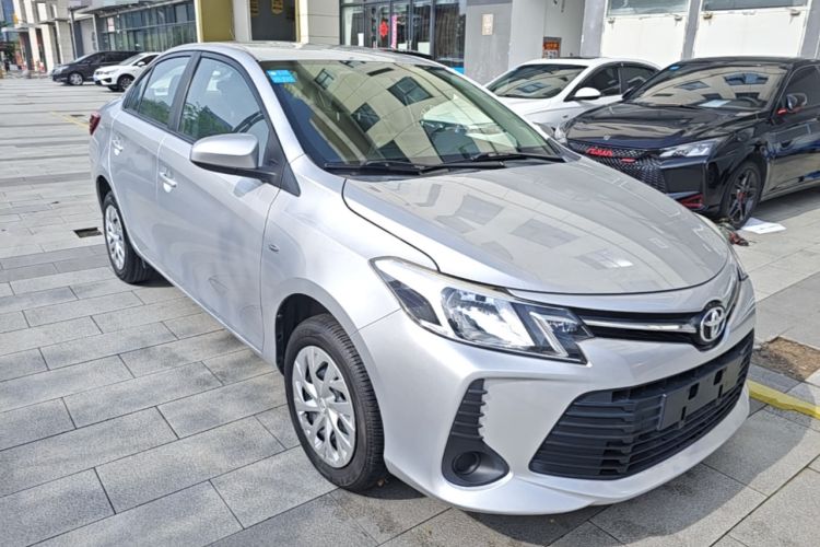 Used Toyota Vios 2021 1.5L CVT Innovation Edition Front Right 45 Deg