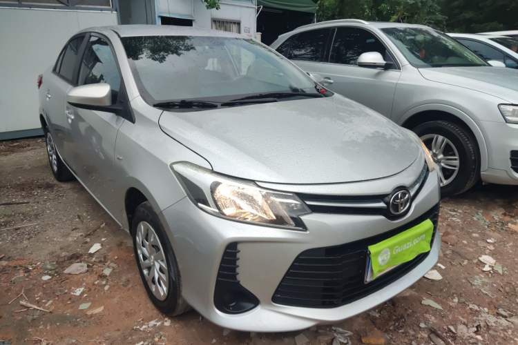 Used Toyota Vios 2021 1.5L CVT Smart Drive Edition Front Right 45 Deg