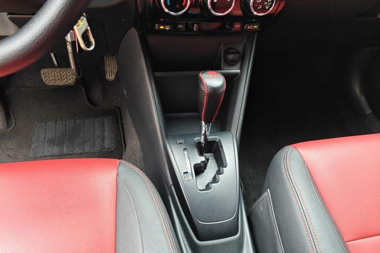 Used Toyota Vios 2021 1.5L CVT Innovation Edition Gear Lever