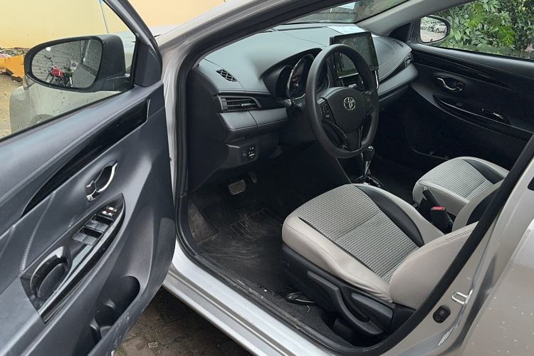 Used Toyota Vios 2021 1.5L CVT Comfort Edition Interior 2