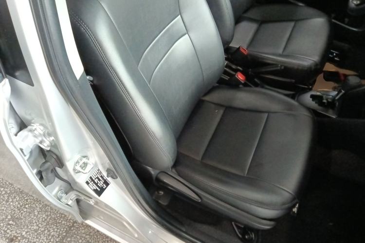 Used Toyota Vios 2021 1.5L CVT Innovation Edition Right Front Seat