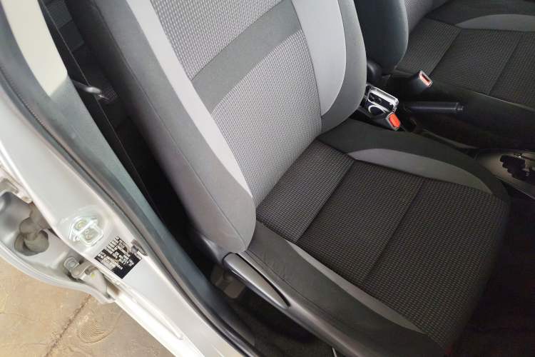 Used Toyota Vios 2021 1.5L CVT Innovation Edition Right Front Seat