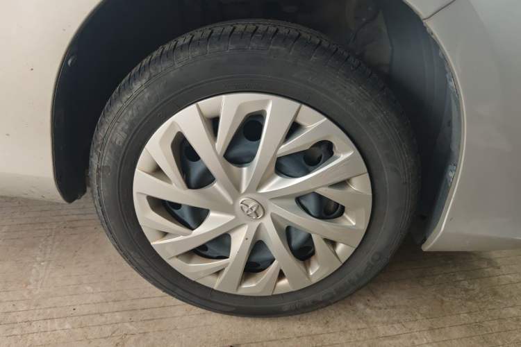 Used Toyota Vios 2021 1.5L CVT Innovation Edition Right Front Wheel Hub