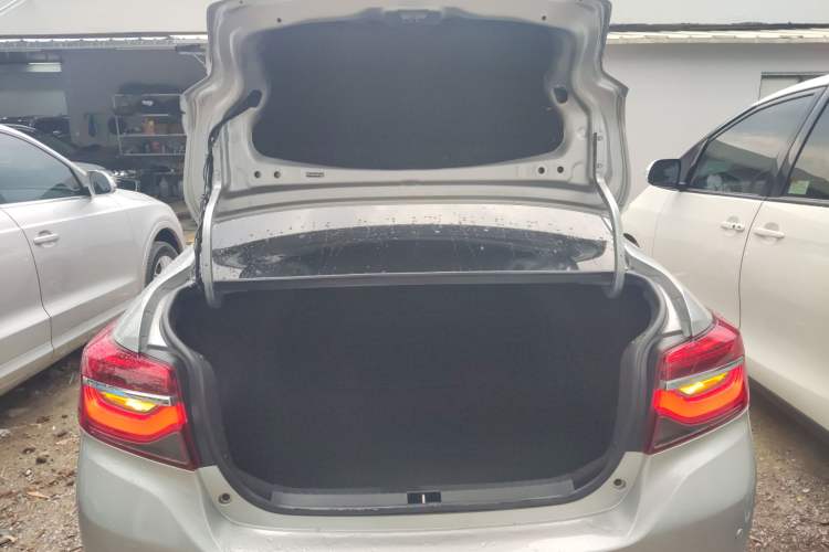 Used Toyota Vios 2021 1.5L CVT Smart Drive Edition Trunk
