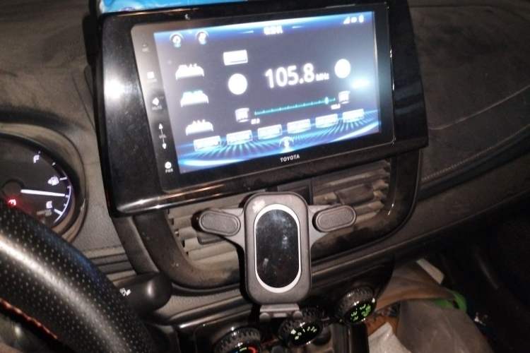 Used Toyota Vios 2021 1.5L CVT Innovation Edition Audio And AC Panel