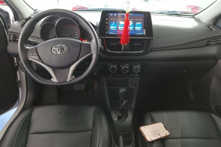 Used Toyota Vios 2021 1.5L CVT Innovation Edition Center Console