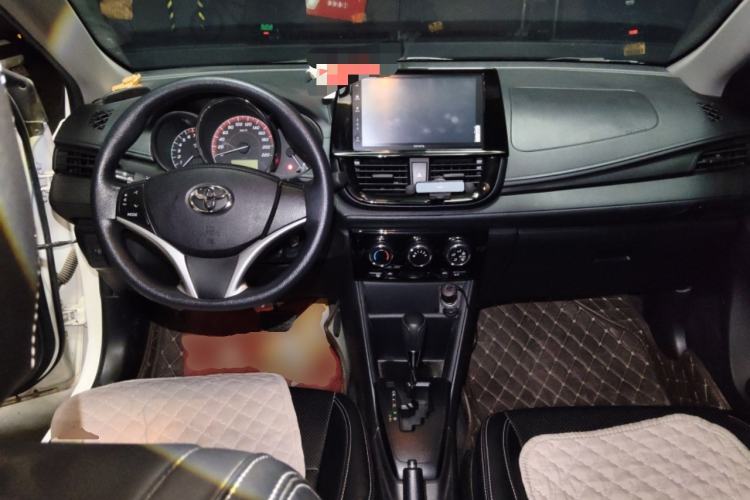 Used Toyota Vios 2021 1.5L CVT Innovation Edition Center Console