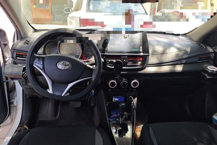Used Toyota Vios 2021 1.5L CVT Innovation Edition Center Console