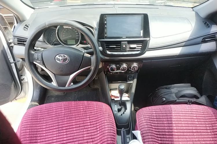 Used Toyota Vios 2021 1.5L CVT Innovation Edition Center Console