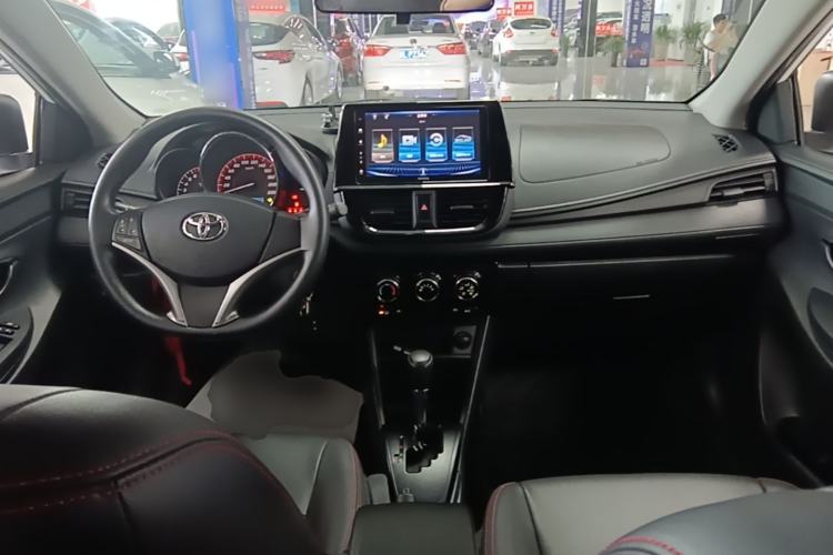 Used Toyota Vios 2021 1.5L CVT Innovation Edition Center Console