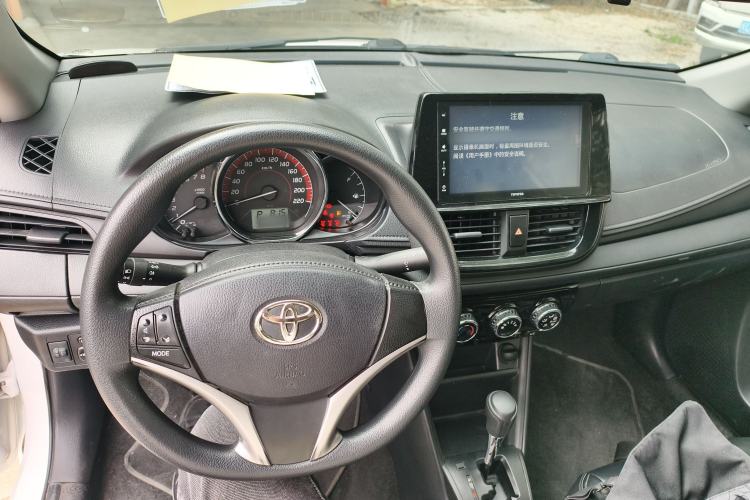 Used Toyota Vios 2021 1.5L CVT Innovation Edition Center Console