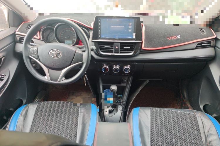 Used Toyota Vios 2021 1.5L CVT Innovation Edition Center Console