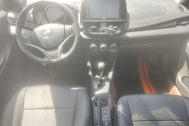 Used Toyota Vios 2021 1.5L CVT Innovation Edition Center Console