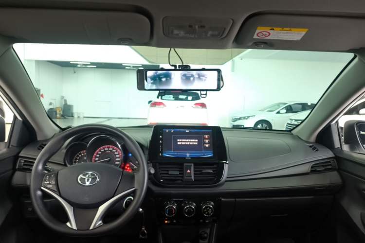 Used Toyota Vios 2021 1.5L CVT Innovation Edition Center Console