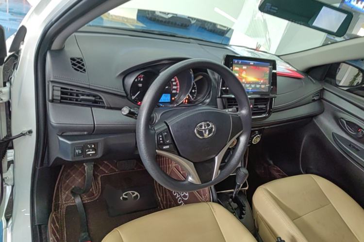 Used Toyota Vios 2021 1.5L CVT Smart Drive Edition Center Console