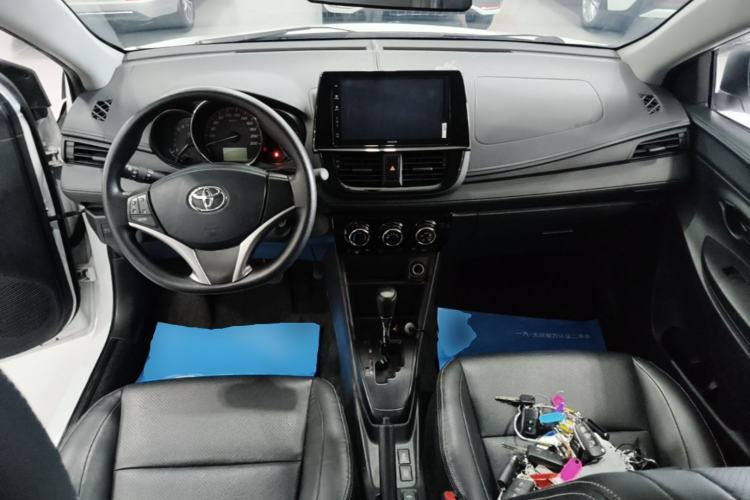 Used Toyota Vios 2021 1.5L CVT Smart Drive Edition Center Console