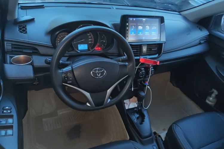 Used Toyota Vios 2021 1.5L CVT Innovation Edition Center Console