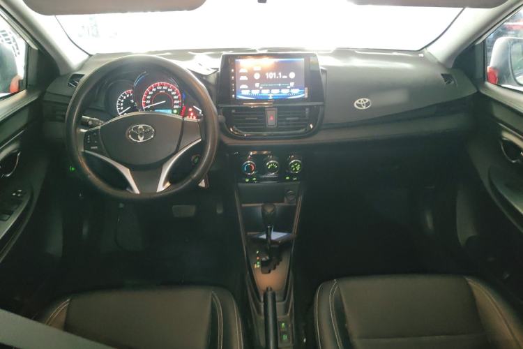 Used Toyota Vios 2021 1.5L CVT Innovation Edition Center Console