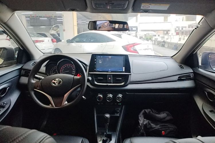 Used Toyota Vios 2021 1.5L CVT Innovation Edition Center Console
