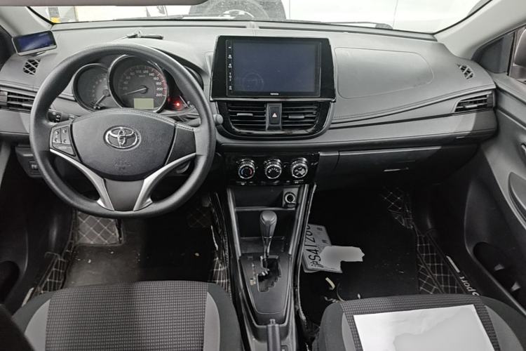 Used Toyota Vios 2021 1.5L CVT Innovation Edition Center Console