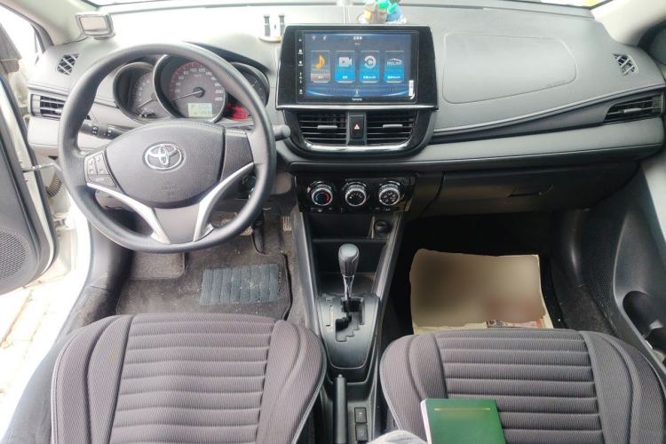 Used Toyota Vios 2021 1.5L CVT Innovation Edition Center Console