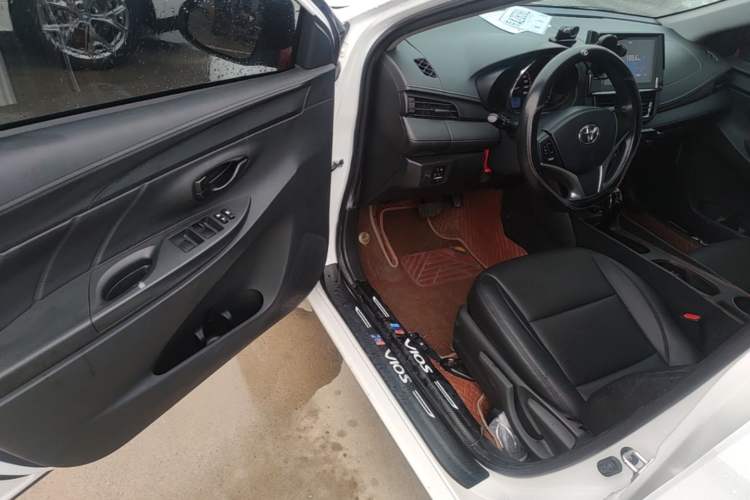Used Toyota Vios 2021 1.5L CVT Innovation Edition Driver Seat